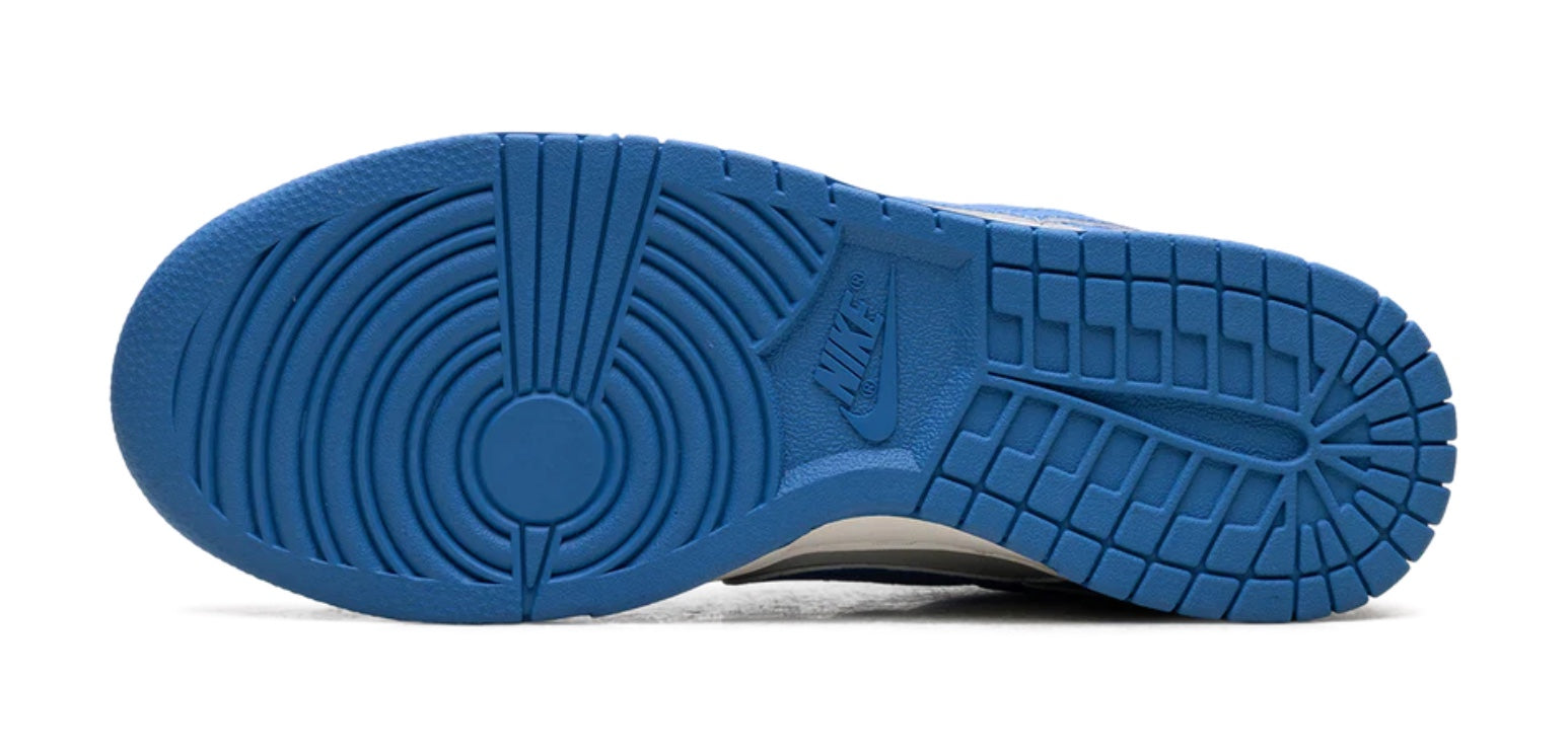 Nike
Dunk Low
"Detroit Lions"