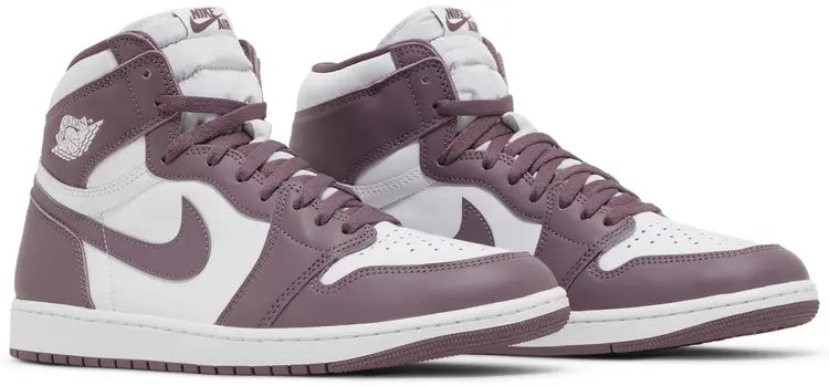 NIKE - Air Jordan 1 Retro High OG 'Mauve'