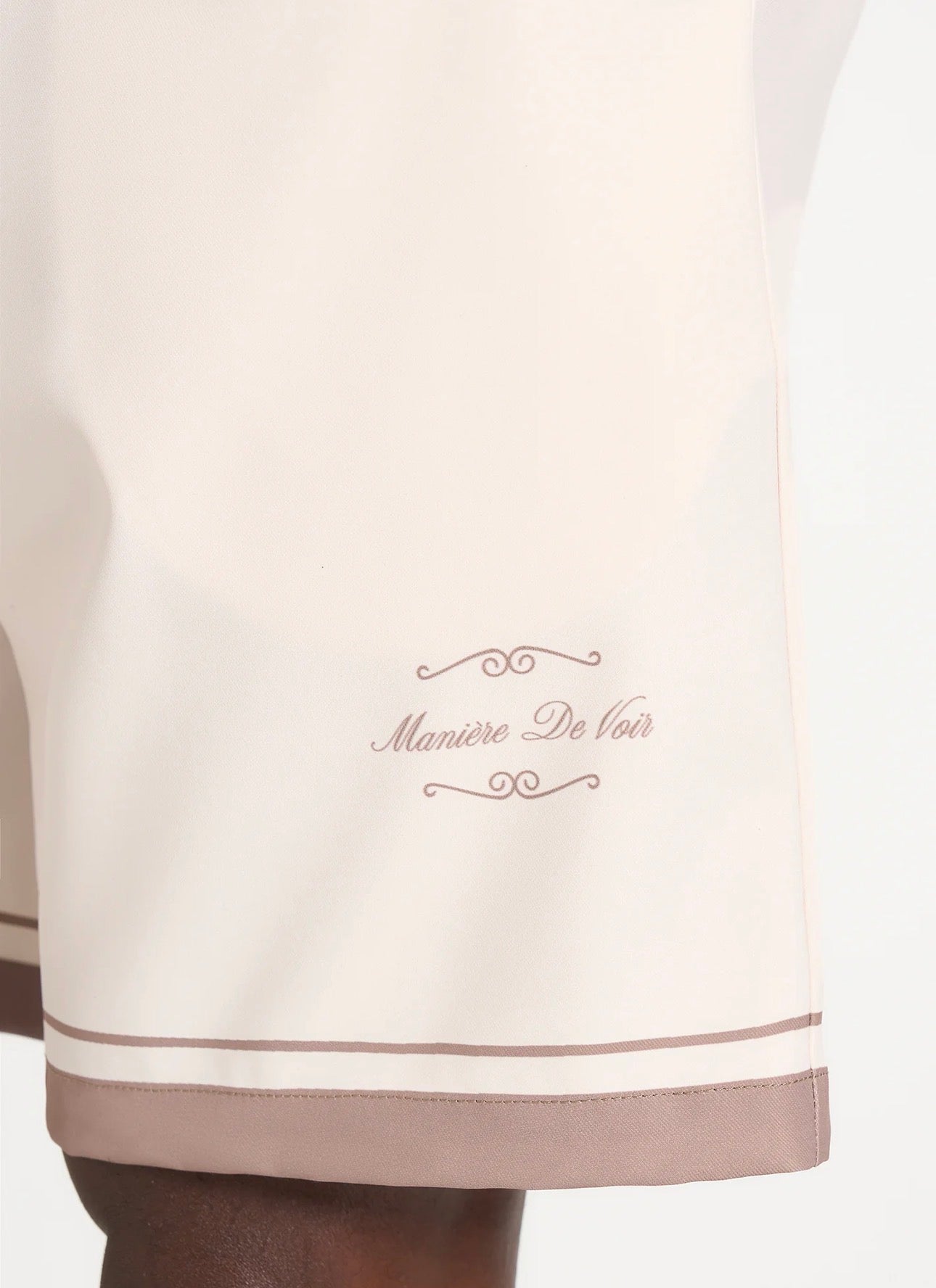 MANIERE DE VOIR - Juan in Cream - Baroque Resort Short