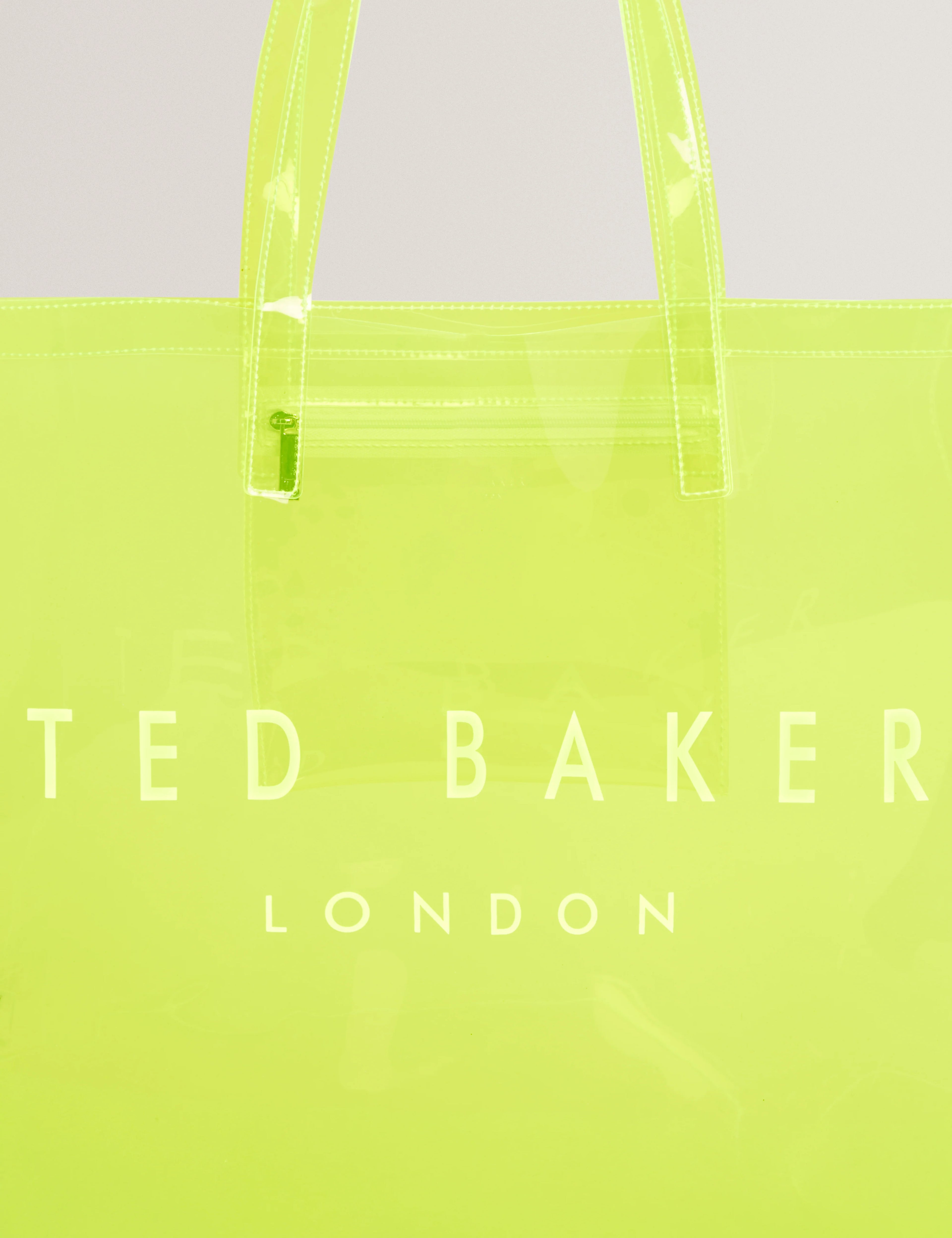 TED BAKER - SHEAKON
Wide Neon Clear Vinyl Icon Tote Bag