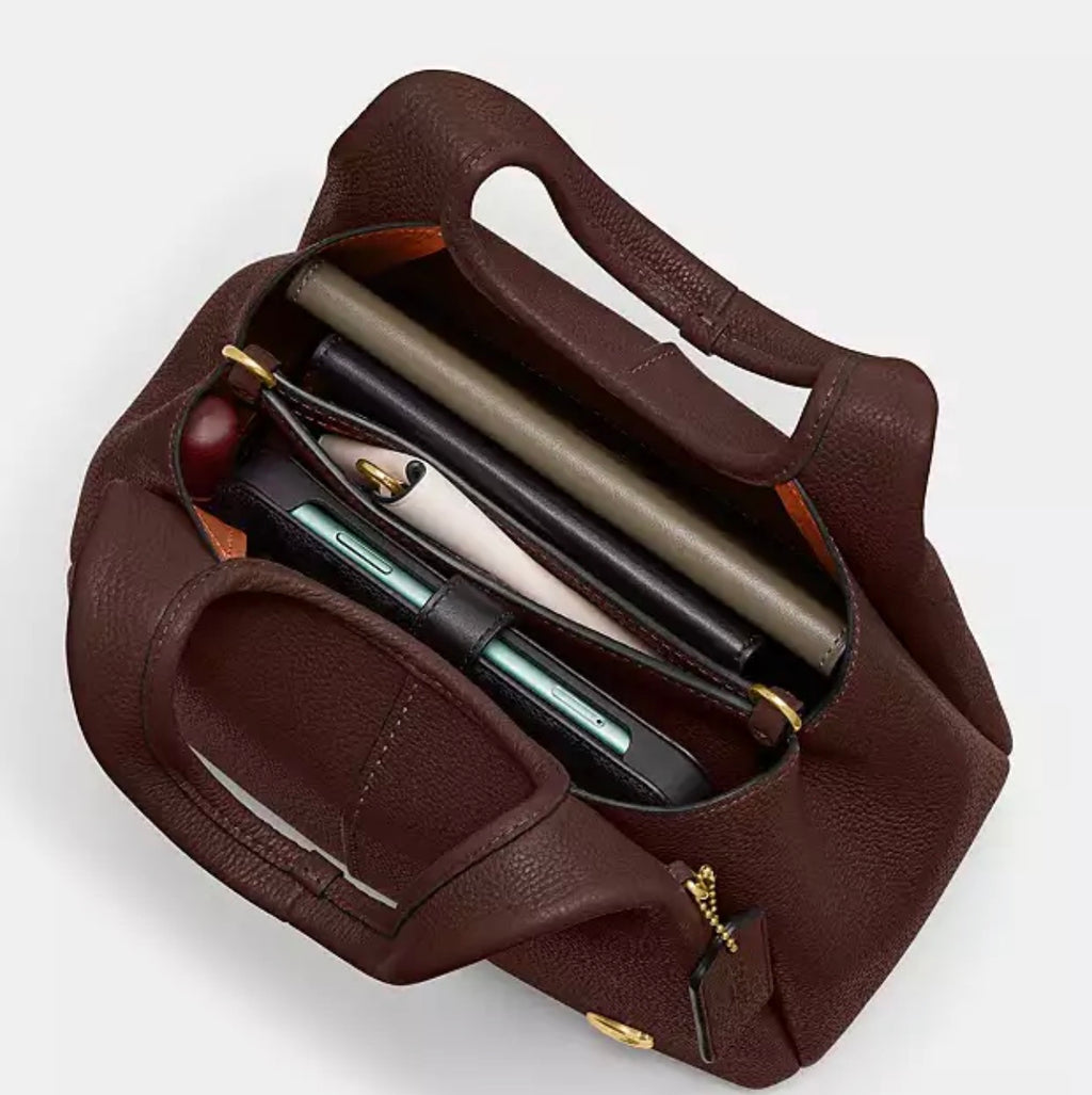 Coach Lana Shoulder Bag 23
