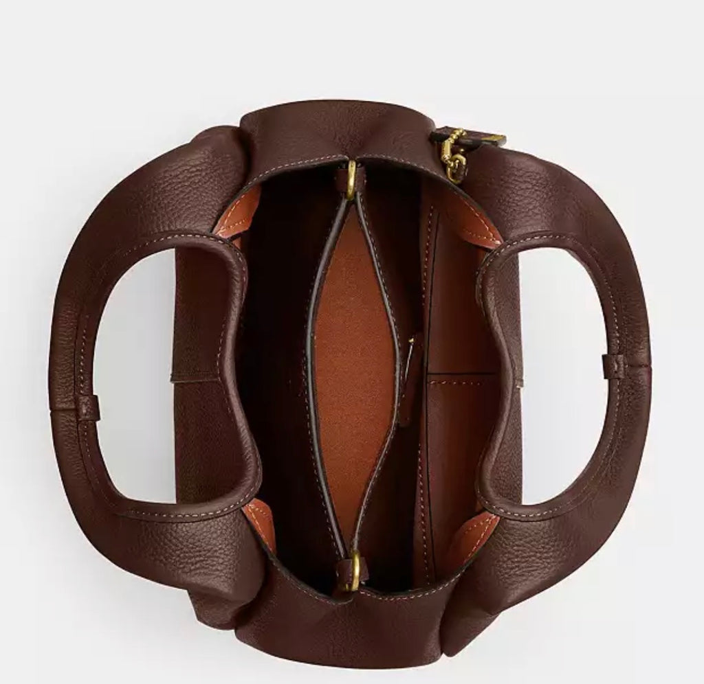 Coach Lana Shoulder Bag 23